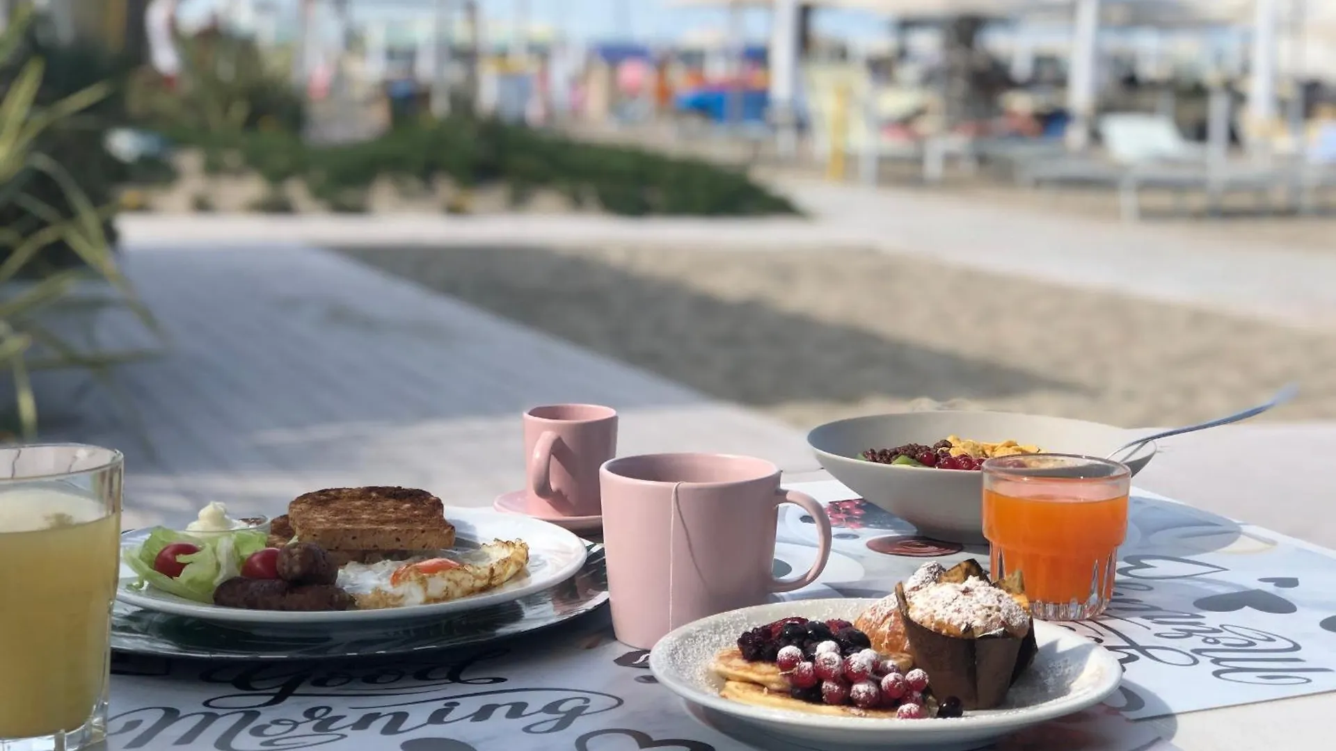 Hotel Liberty Beach - Parking & Beach Included Riccione 3*,  Italy