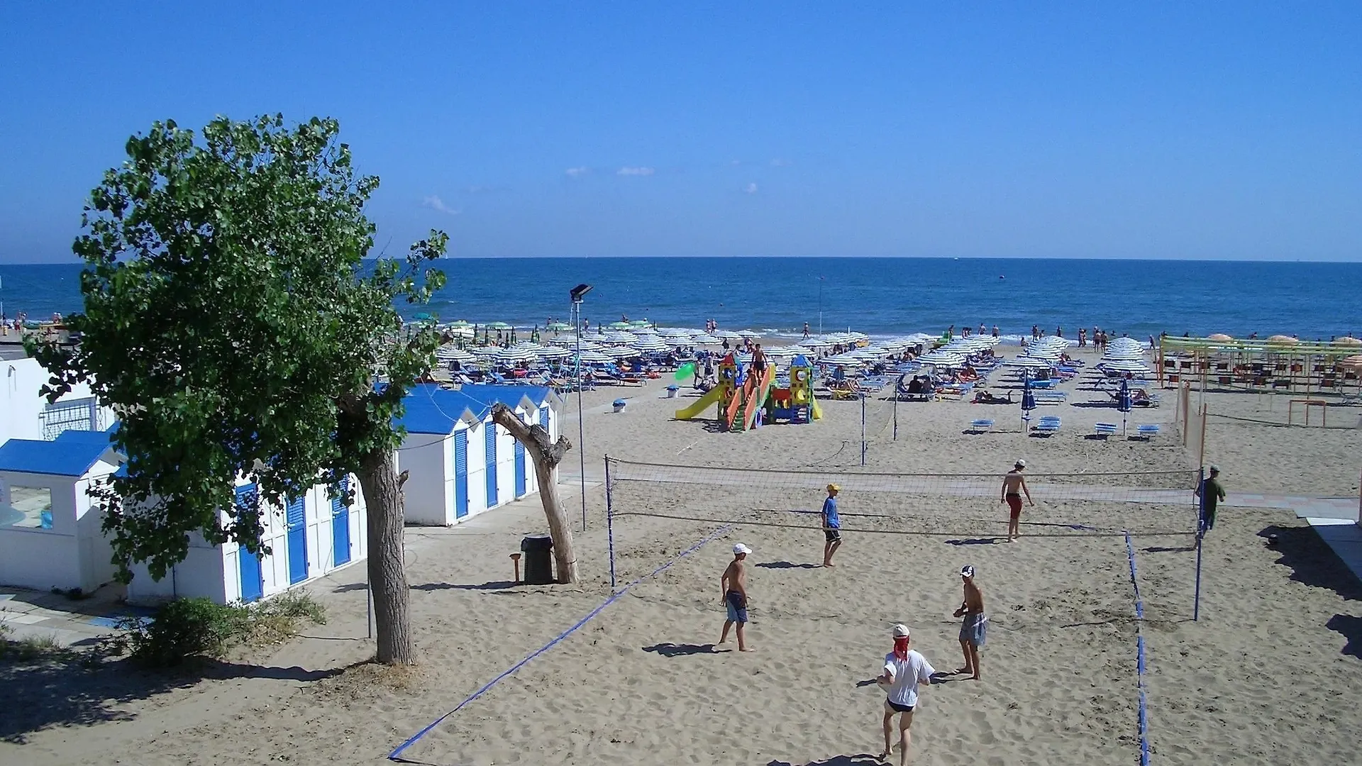 ריצ'יונה Hotel Liberty Beach - Parking & Beach Included