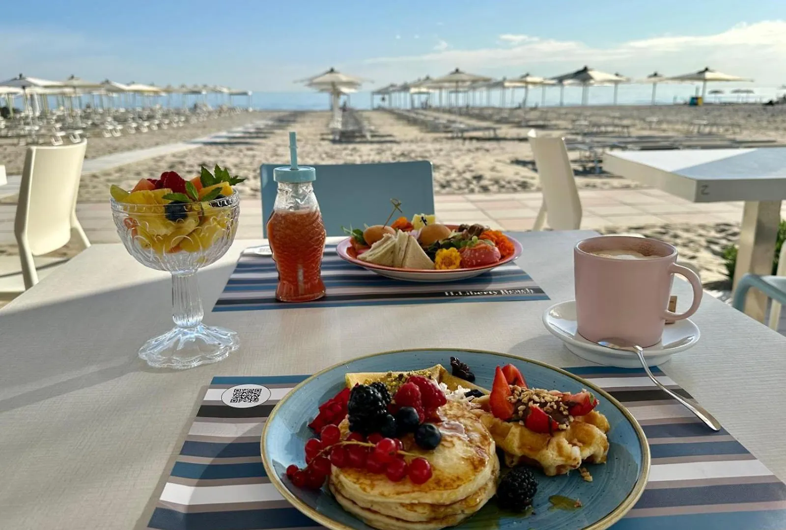 ***  Hotel Liberty Beach - Parking & Beach Included Riccione Italy