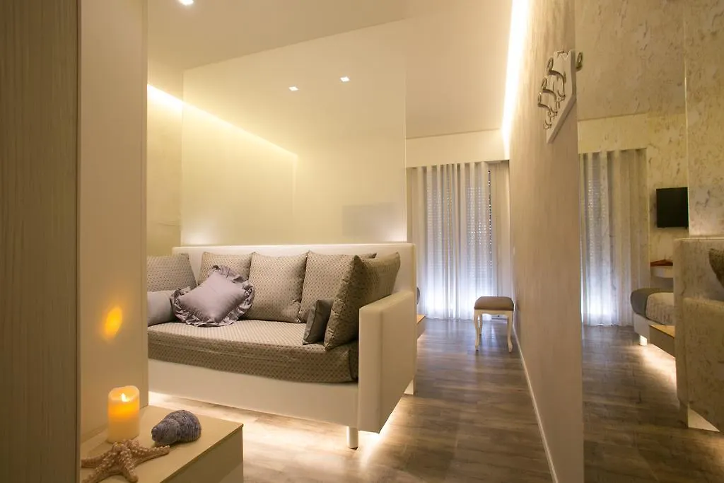 Hotel Liberty Beach - Parking & Beach Included Riccione