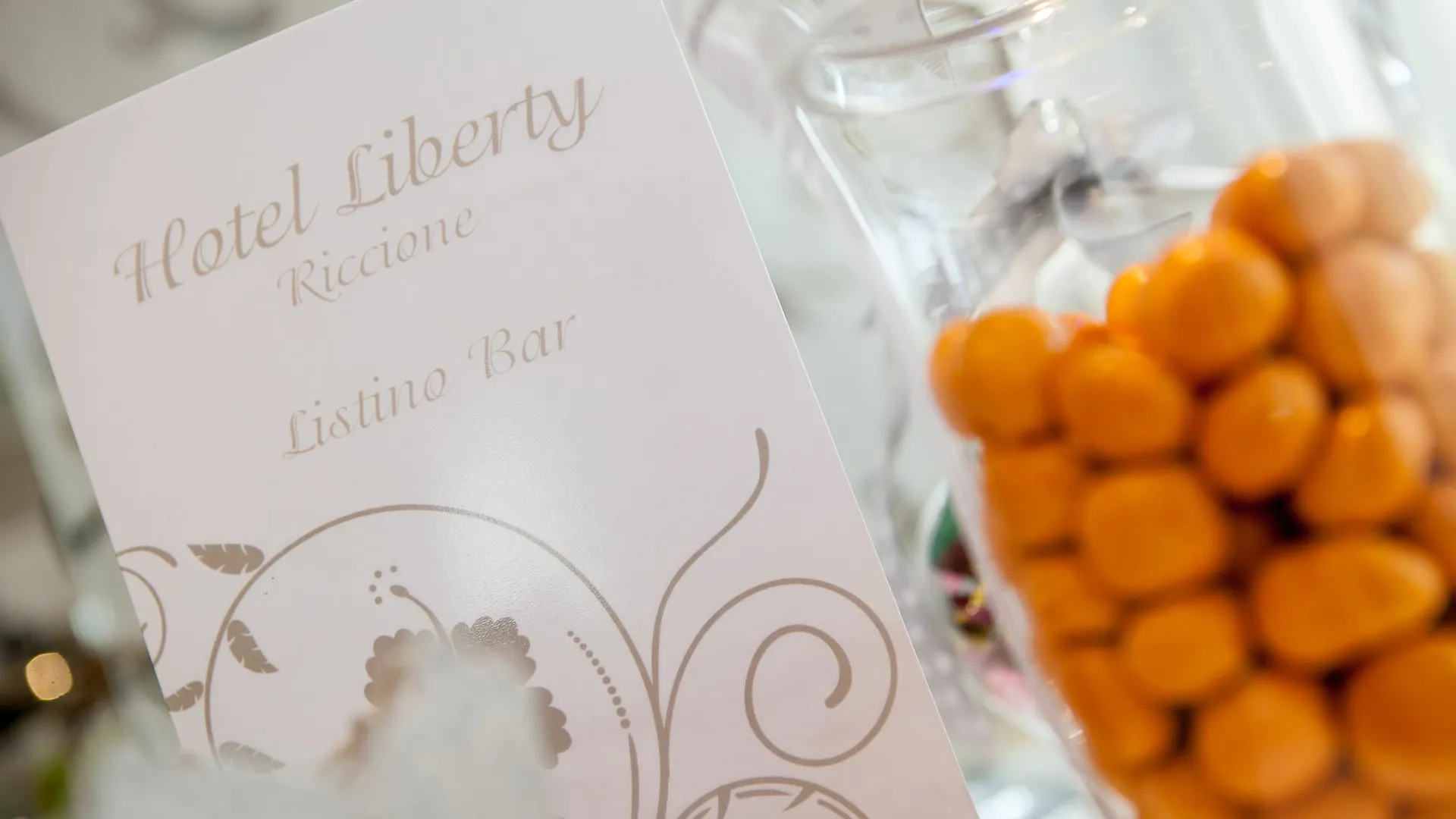 Hotel Liberty Beach - Parking & Beach Included Riccione